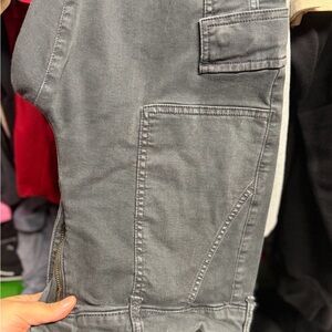 Gray Cargo Pants with Zipper Detail AEO skinny Like New 14 S